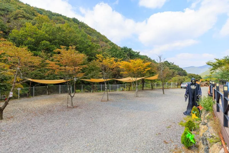 오솔길 오토 캠핑장 5