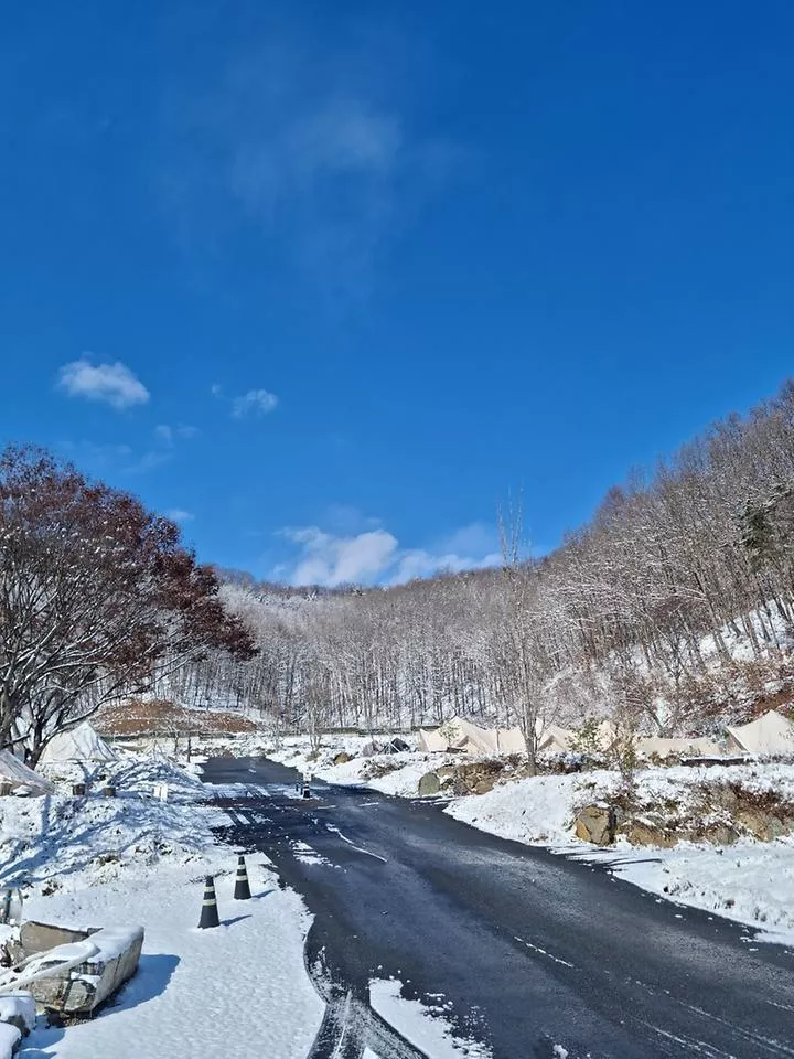 더 빌리지 1