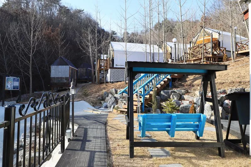 YELLOW HILL(옐로우힐) 8
