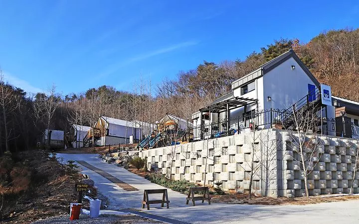 YELLOW HILL(옐로우힐) 1