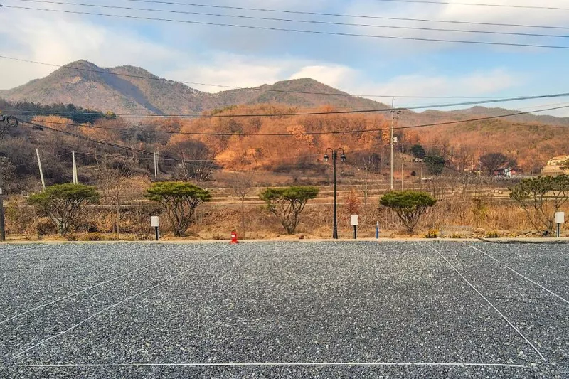 이른아침 캠핑장 10