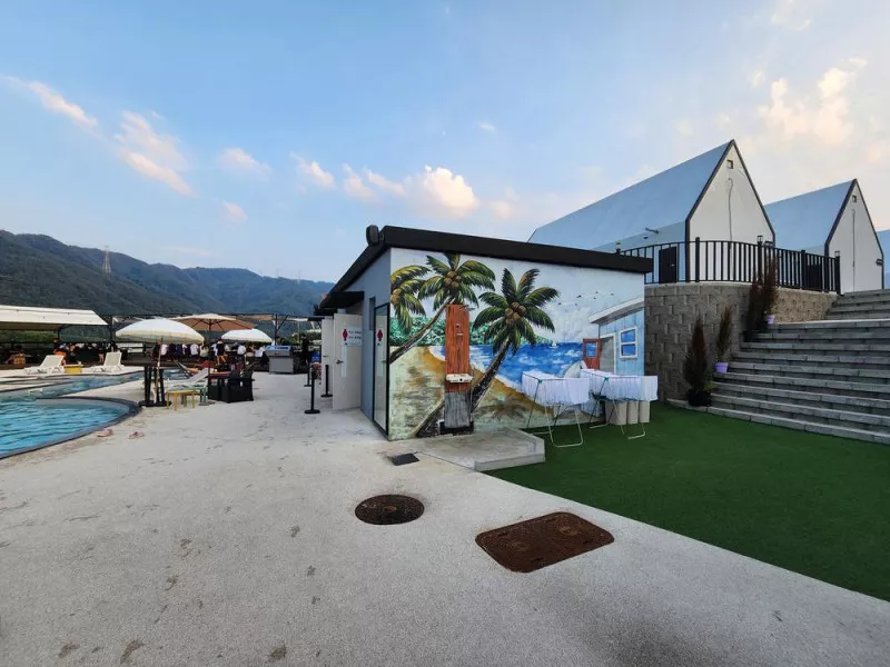 바이올린글램핑&카라반 7