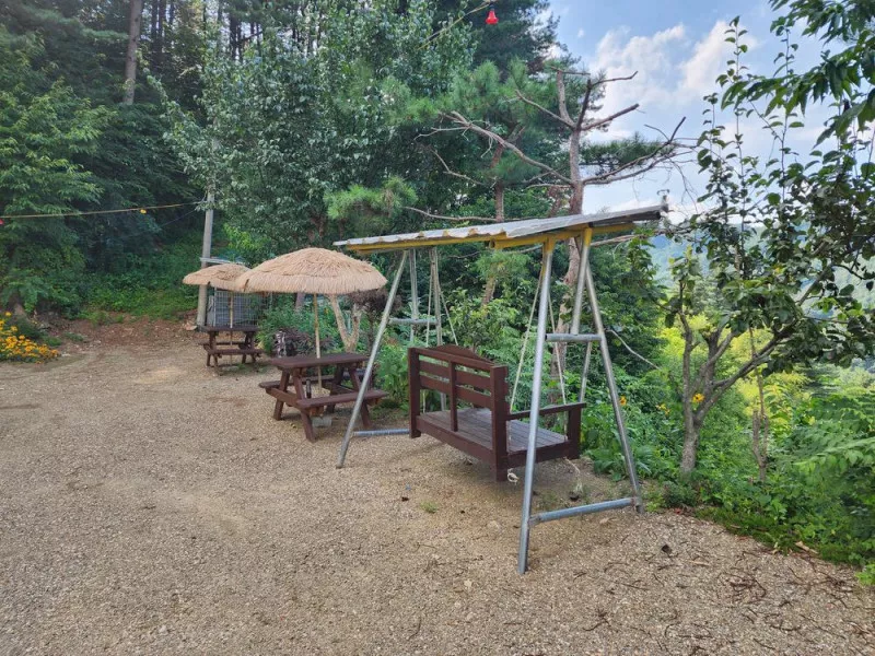 가평 오블리비아테 수영장 펜션&카라반 6