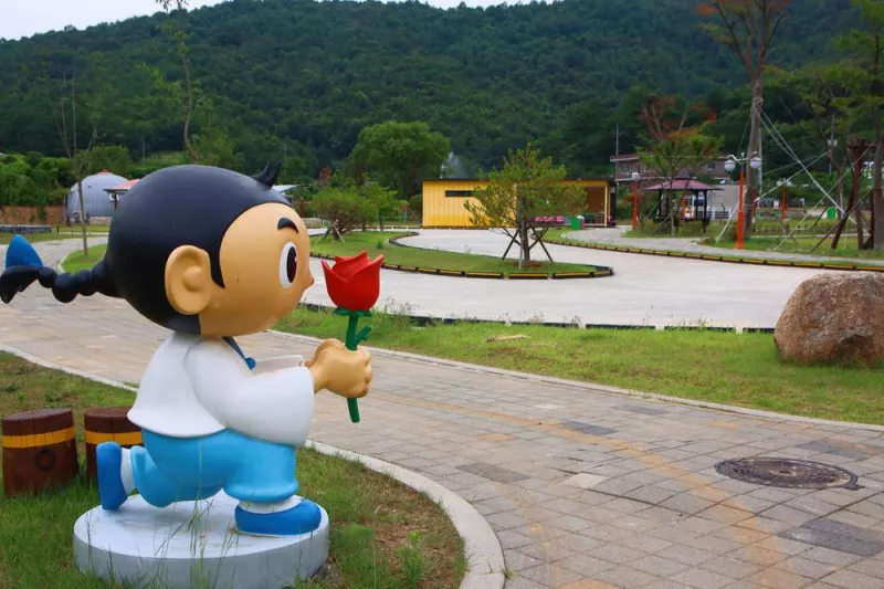 미로나라정원 글램핑장 10