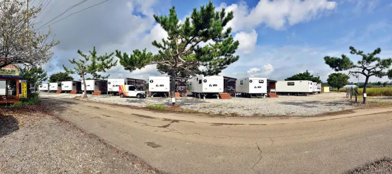 파티엔 카라반 글램핑 펜션캠핑-충남서산태안점 3