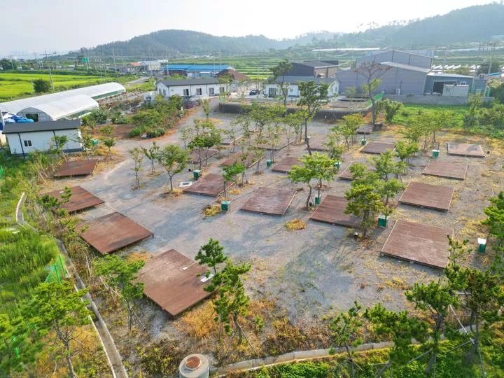 석병관광농원 야영장