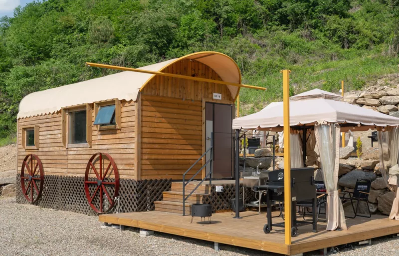 캐스트라글램핑 10